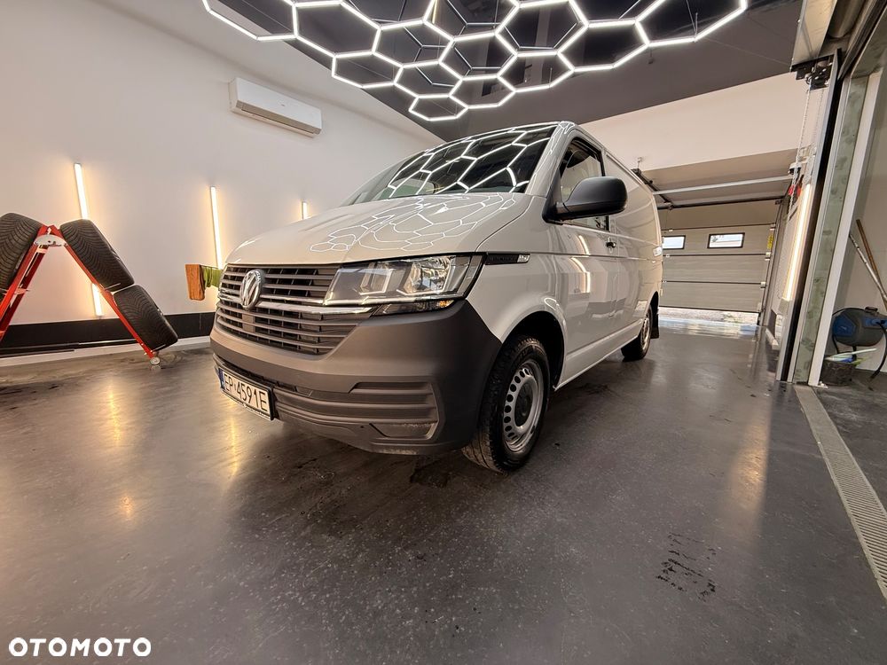 Volkswagen Transporter - 8