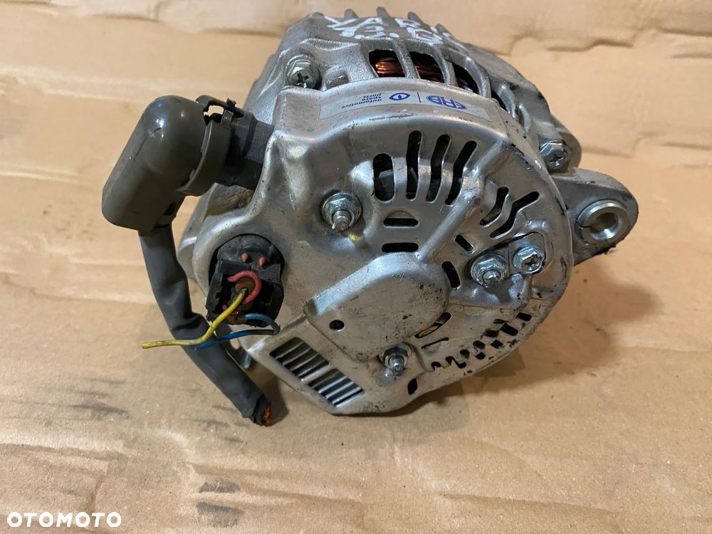 Alternator Toyota Yaris 1.3b OE - 8