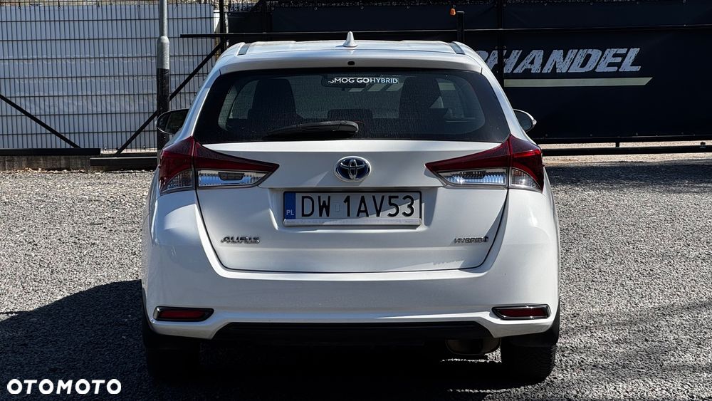 Toyota Auris - 6
