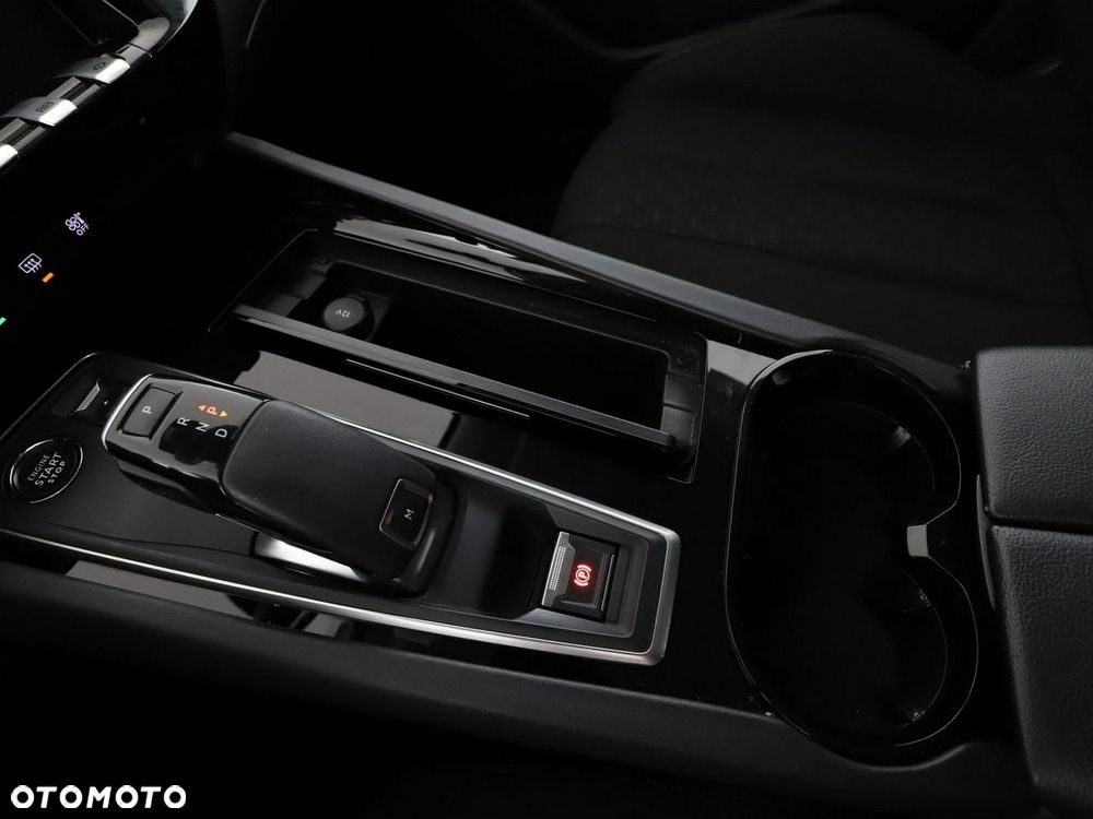 Peugeot 508 BlueHDi 130 EAT8 Active Business-Paket - 30
