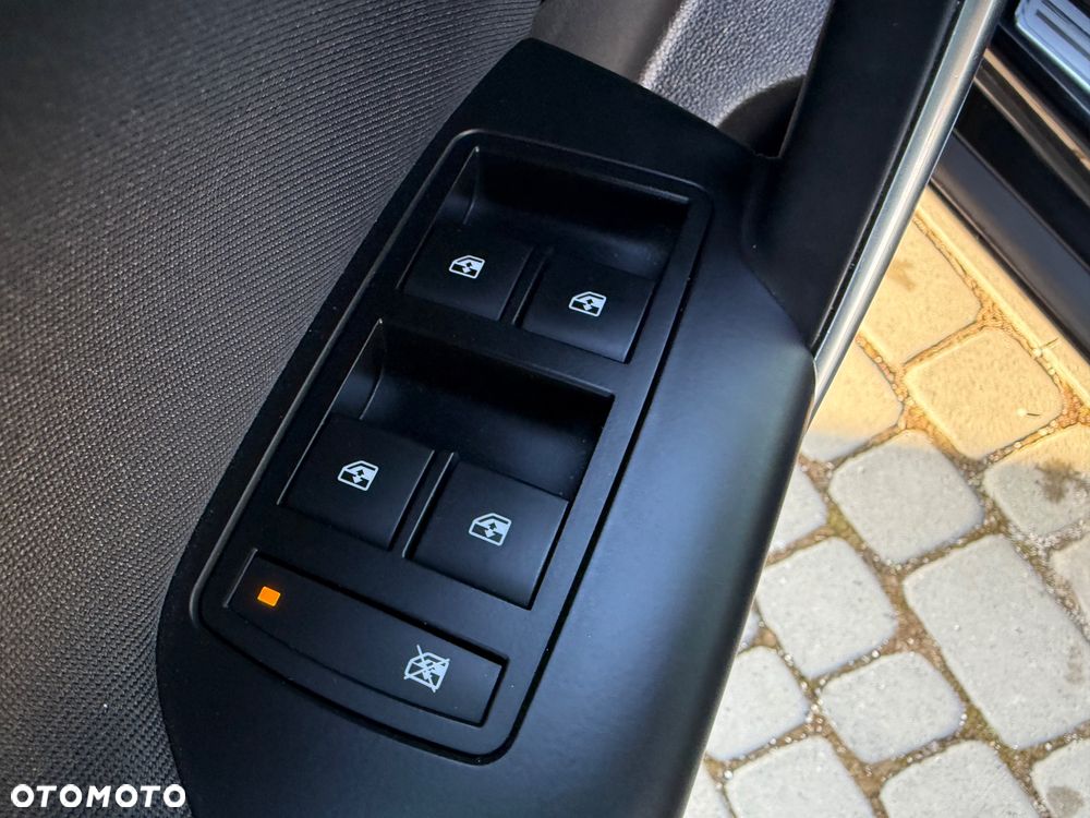 Opel Insignia 1.6 SIDI T ecoFLEXStart/Sto Innovation - 9