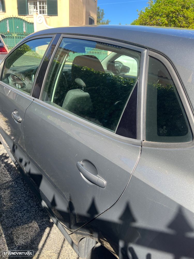 VW Polo 1.4 TDi BlueMotion - 4