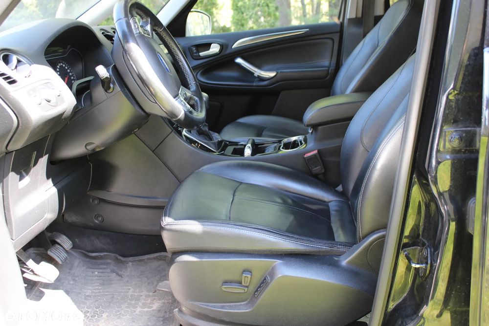 Ford S-Max 2.0 TDCi DPF Ambiente - 9