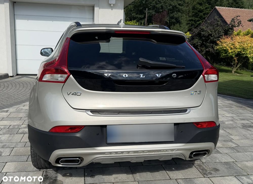 Volvo V40 T3 Drive-E Summum - 5