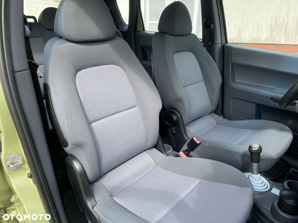 Mitsubishi Colt - 7