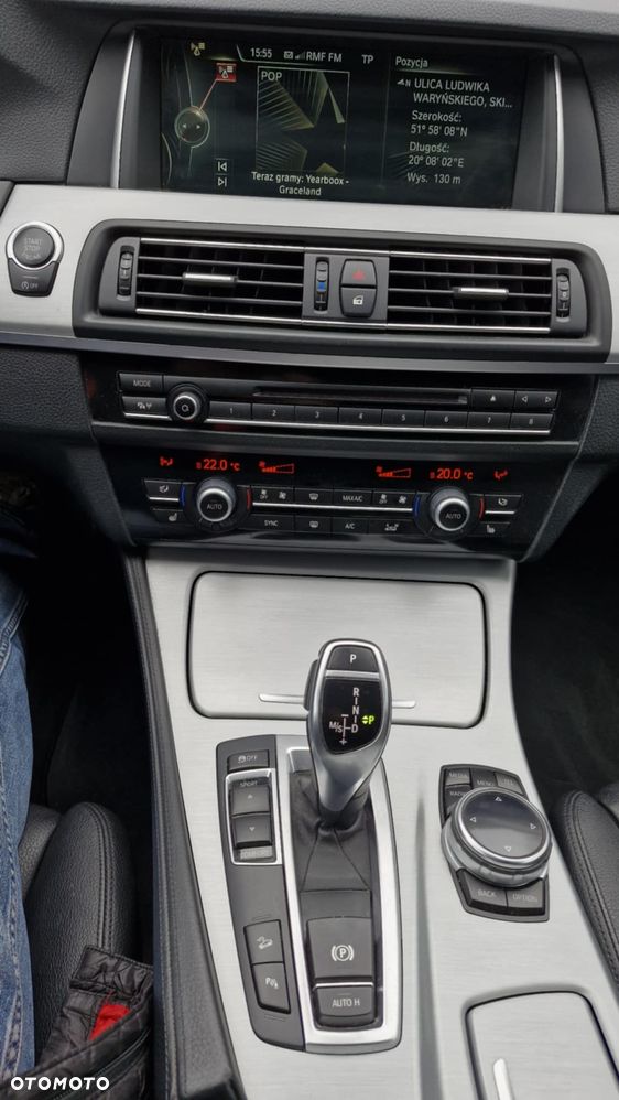 BMW Seria 5 528i xDrive Sport-Aut - 21