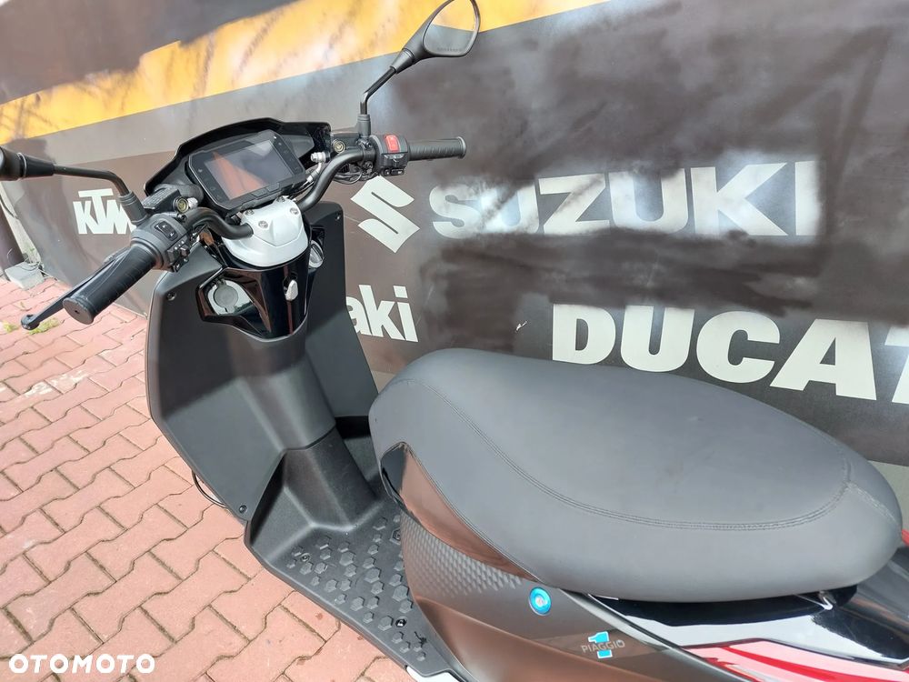 Piaggio Inny - 16