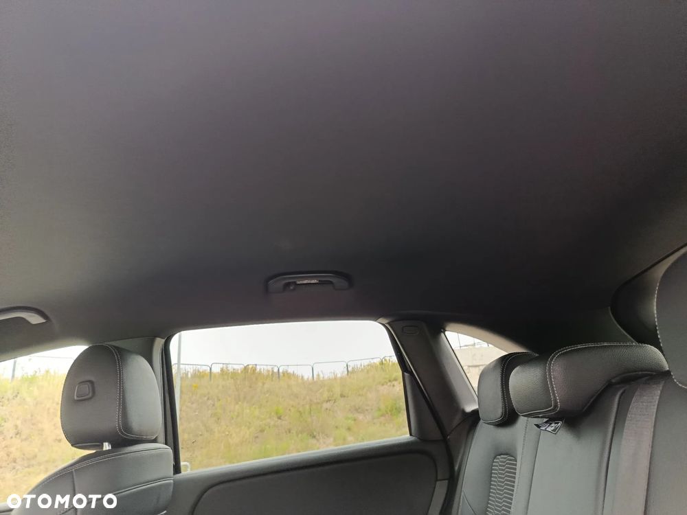 Mercedes-Benz Klasa B 160 Edition 2021 - 30