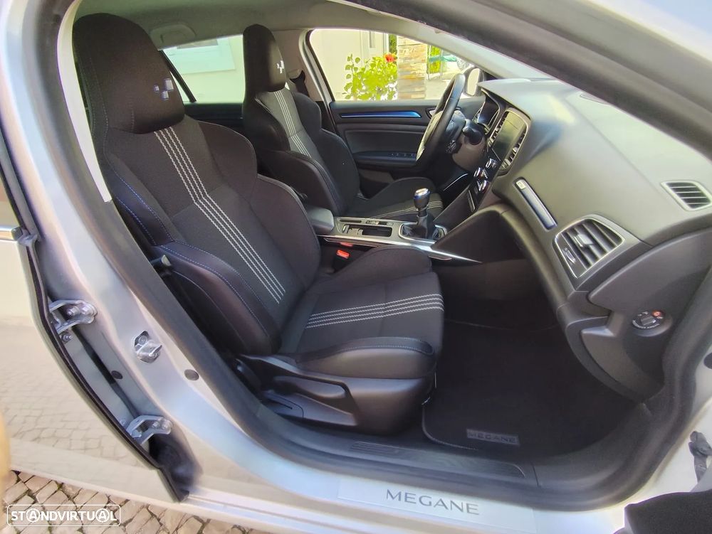 Renault Mégane Sport Tourer 1.5 Blue dCi GT Line - 8
