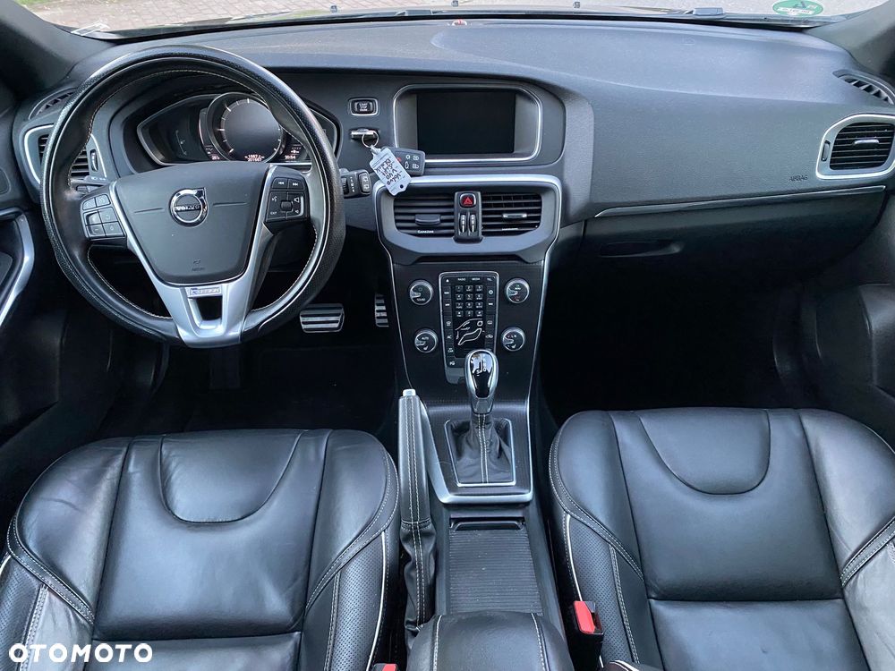 Volvo V40 D3 Geartronic RDesign - 9