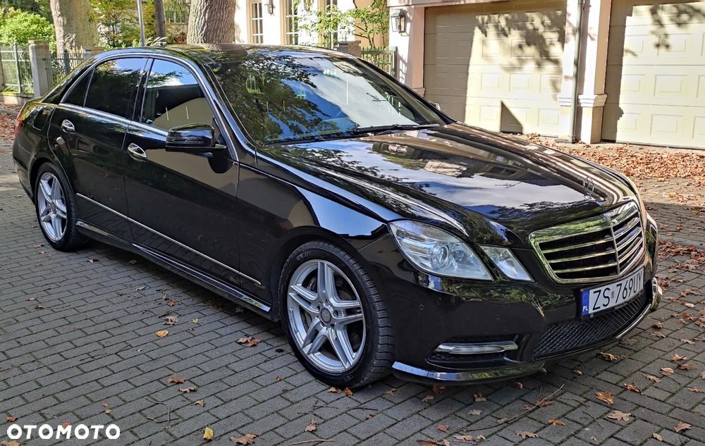 Mercedes-Benz Klasa E 500 4-Matic BlueEff Avantgarde - 3