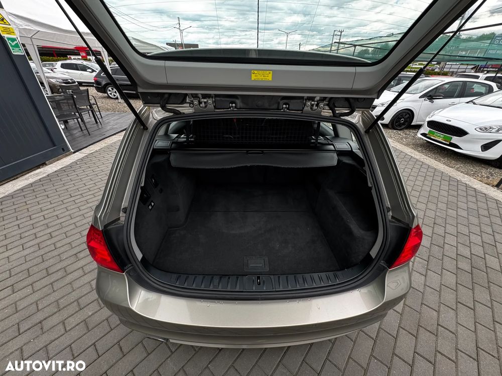 BMW Seria 3 320d DPF Aut. M Sport Edition - 10