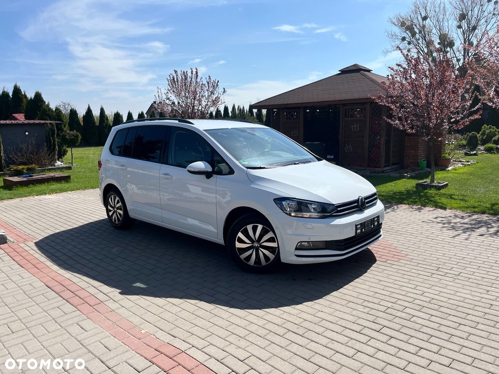 Volkswagen Touran 2.0 TDI SCR DSG ACTIVE - 17