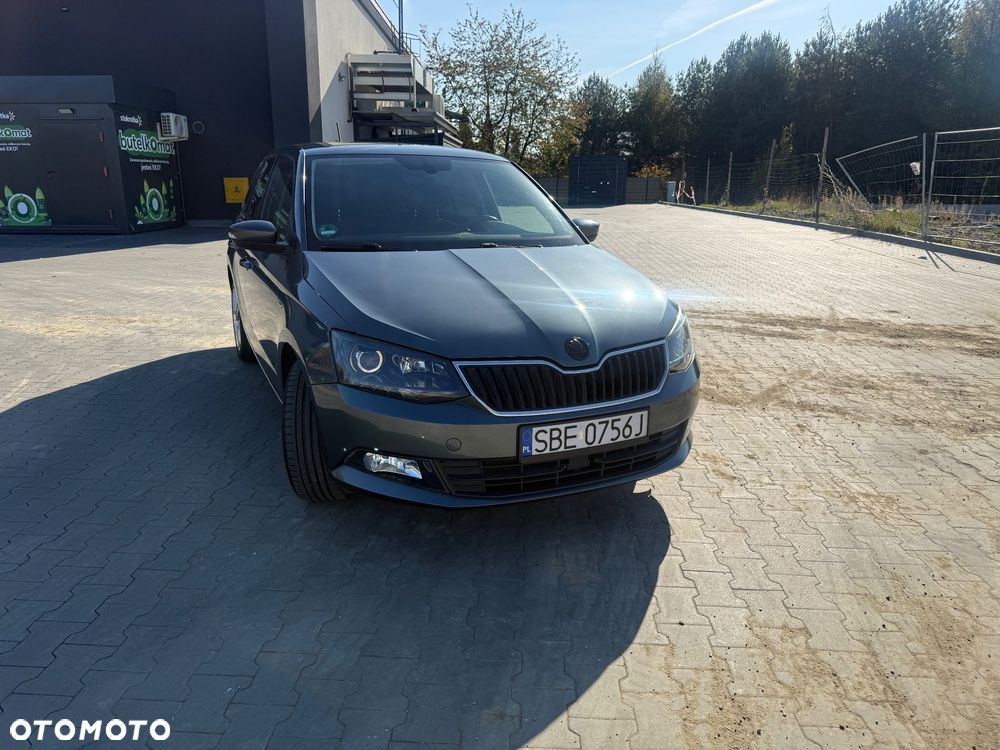Skoda Fabia 2017 photo 3