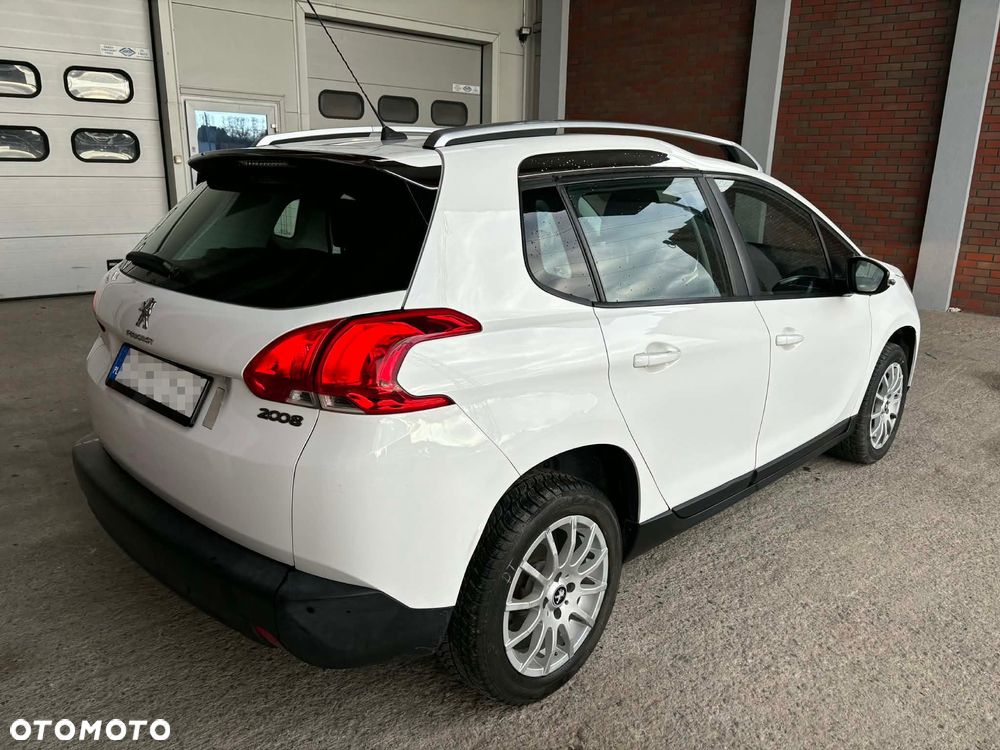 Peugeot 2008 120 VTI Allure - 5