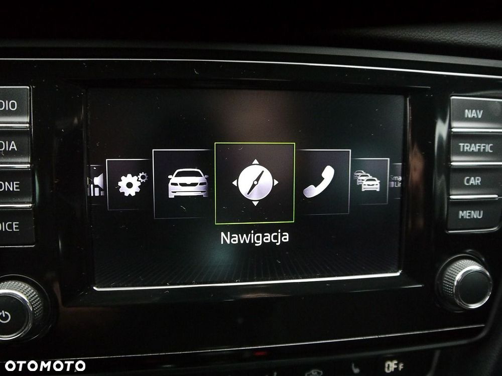 Skoda Octavia 2.0 TDI Sportline - 24