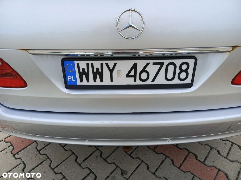 Mercedes-Benz Klasa E 270 CDI Avantgarde - 23