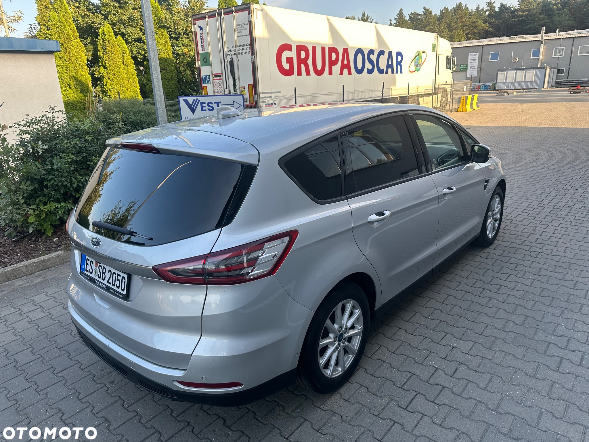 Ford S-Max 2.0 EcoBlue Titanium - 29
