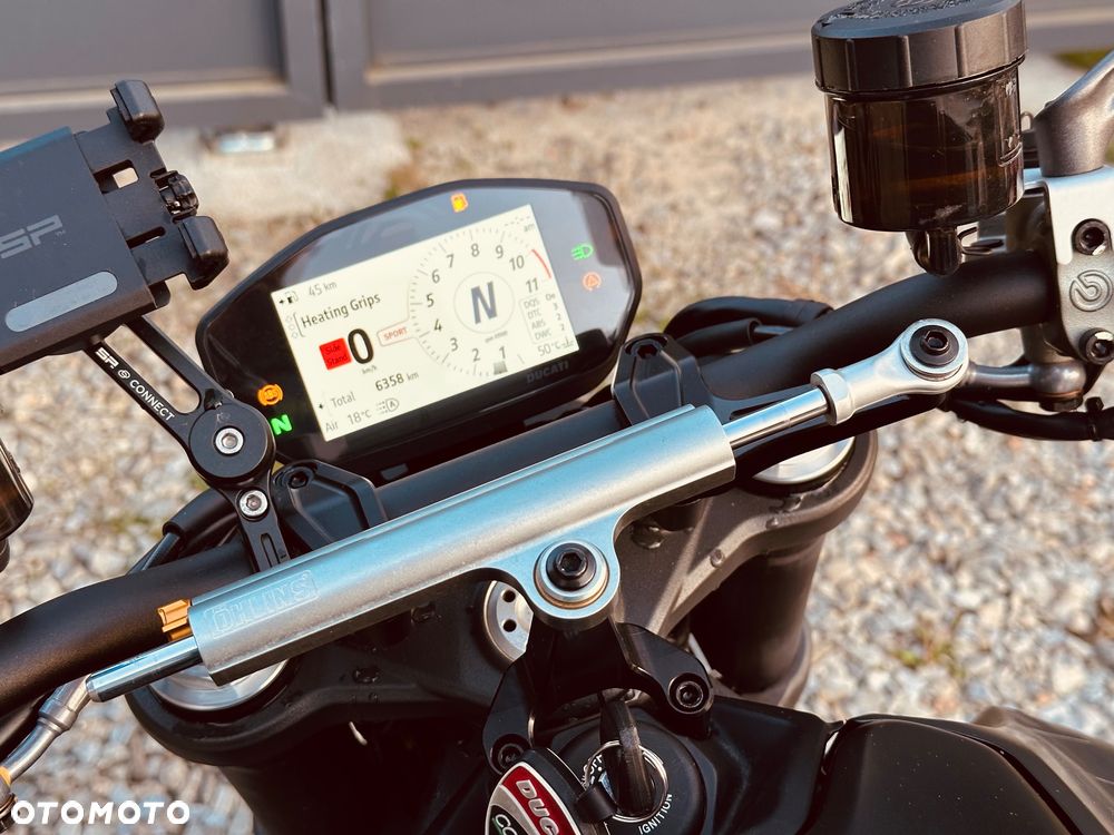 Ducati Monster - 19