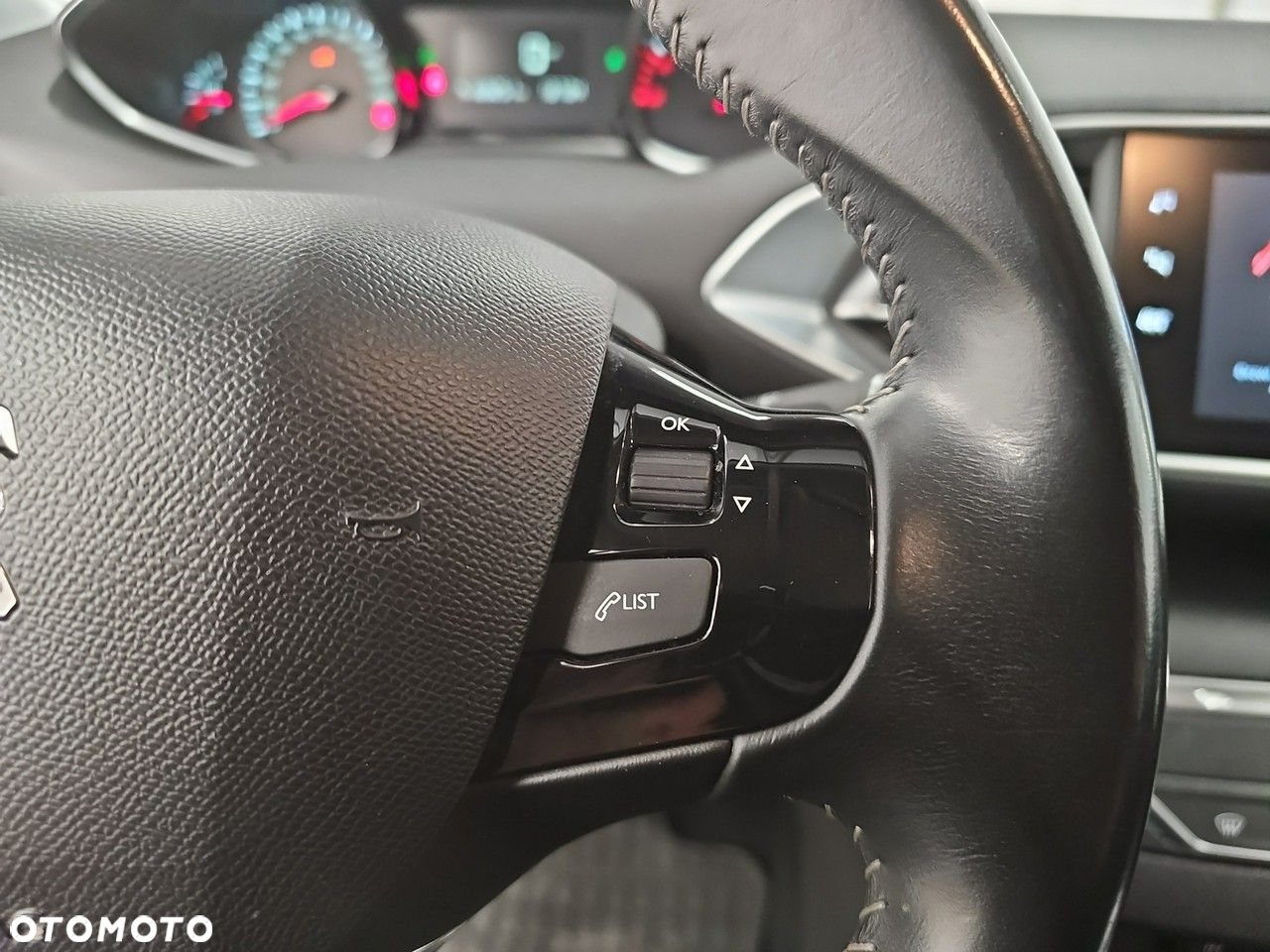 Peugeot 308 - 23