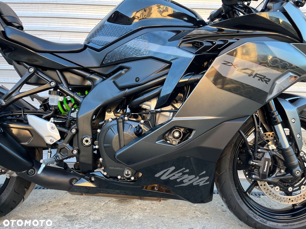 Kawasaki Ninja 400 - 21