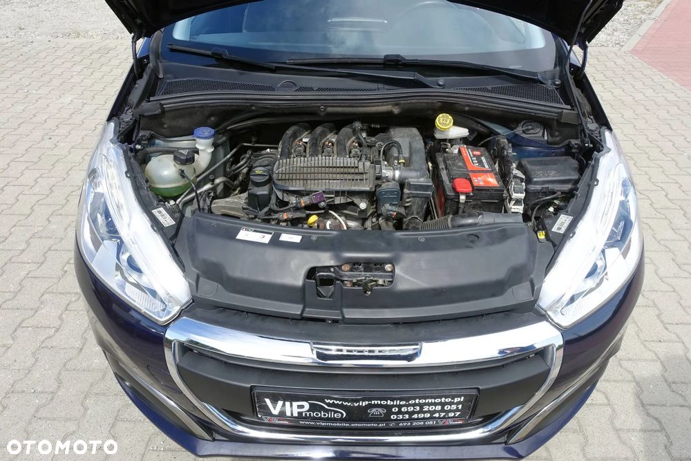 Peugeot 208 82 PureTech Style - 36