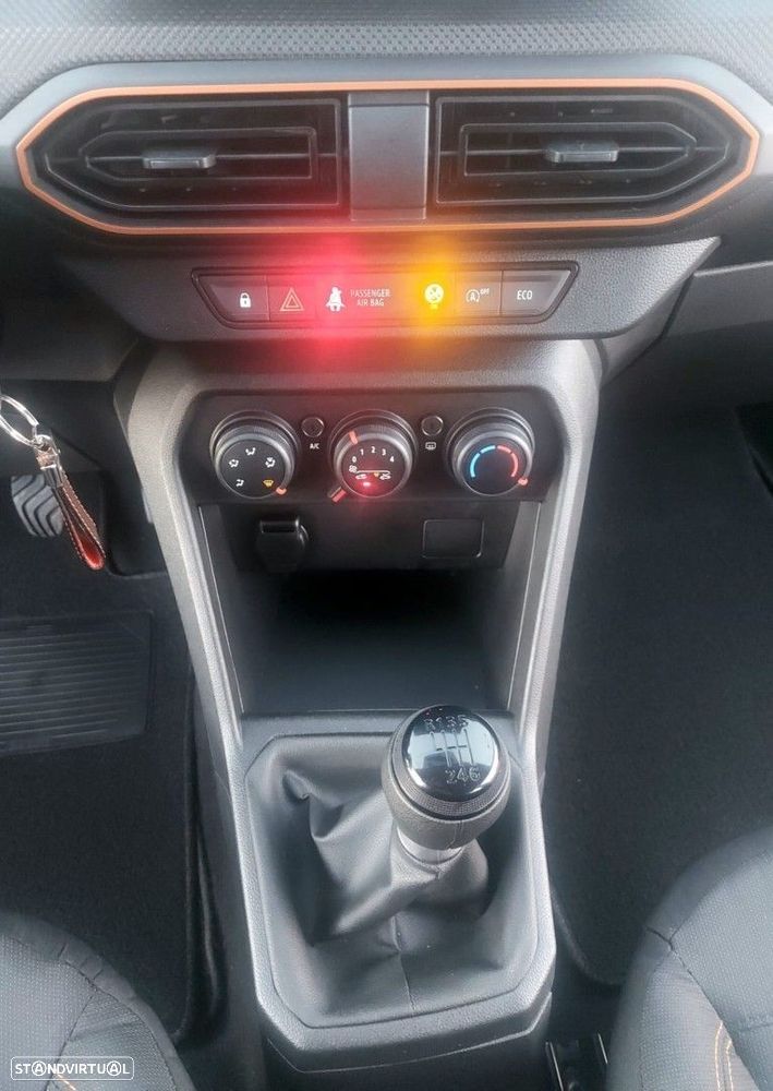 Dacia Sandero - 29
