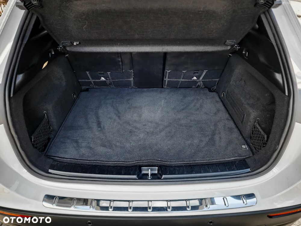 Mercedes-Benz GLA 200 AMG Line - 15