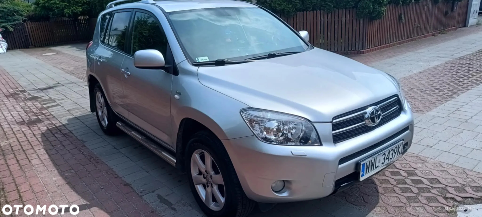 Toyota RAV4 2.2 D-4D Premium - 2