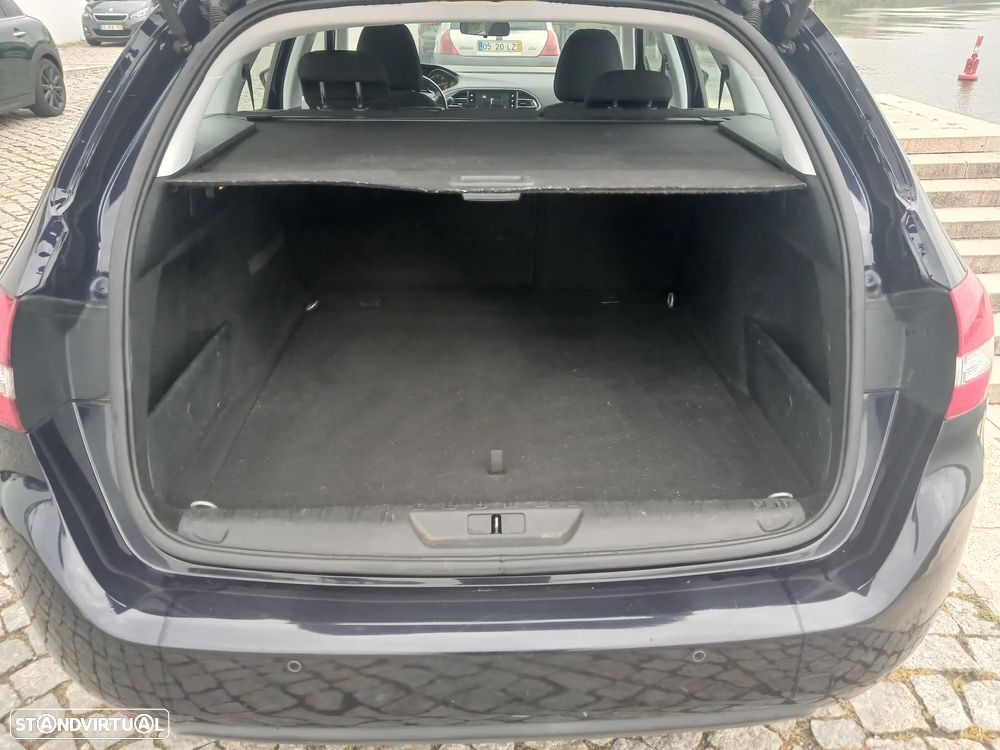 Peugeot 308 SW BlueHDi 120 Stop & Start Style - 8