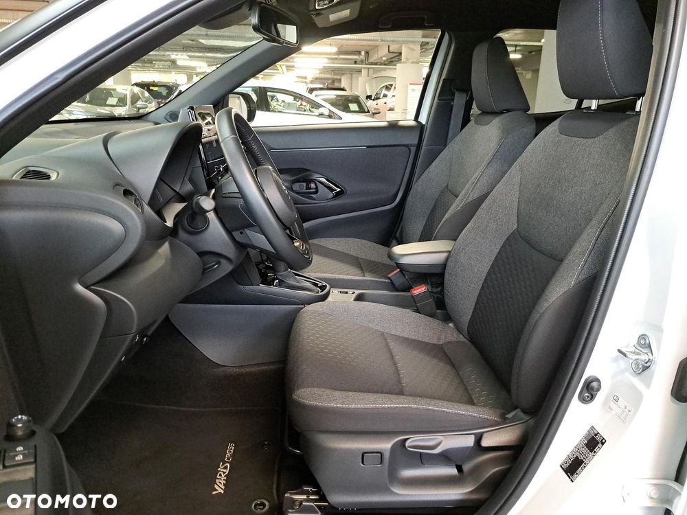 Toyota Yaris Cross Hybrid 1.5 Style - 11