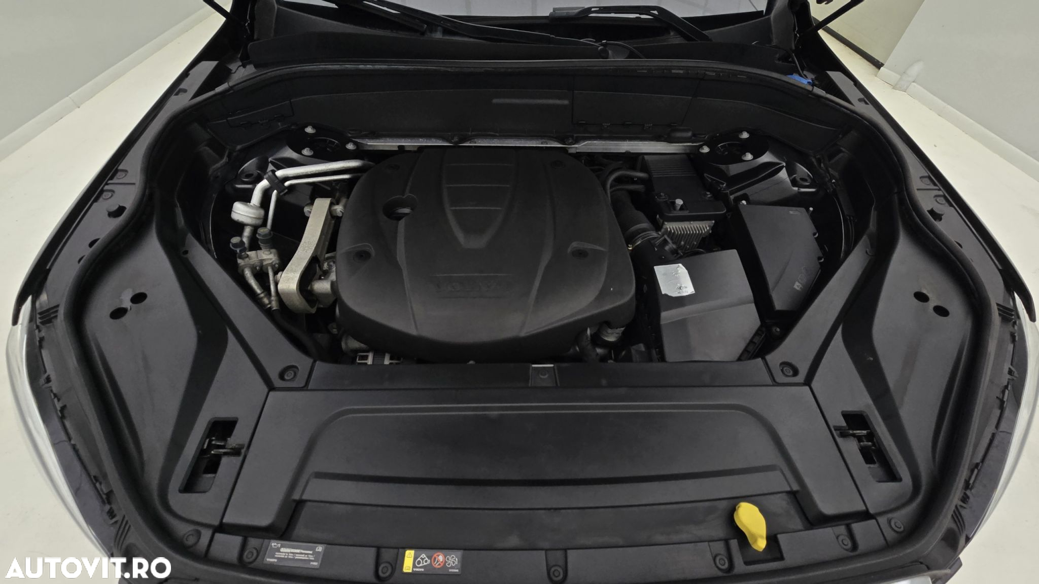 Volvo XC 90 D5 AWD Inscription - 24