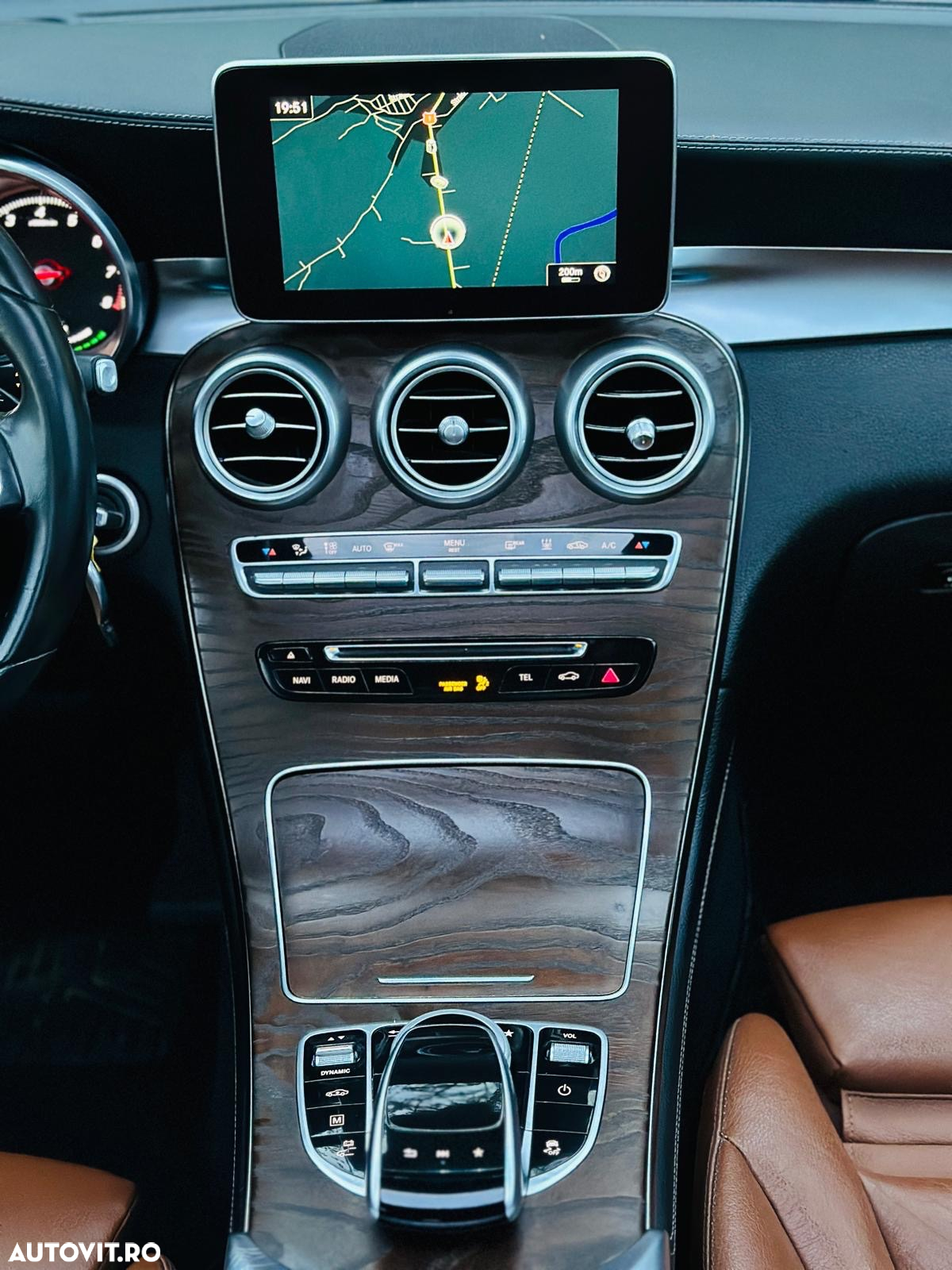 Mercedes-Benz GLC 350 e 4Matic 7G-TRONIC Exclusive - 17