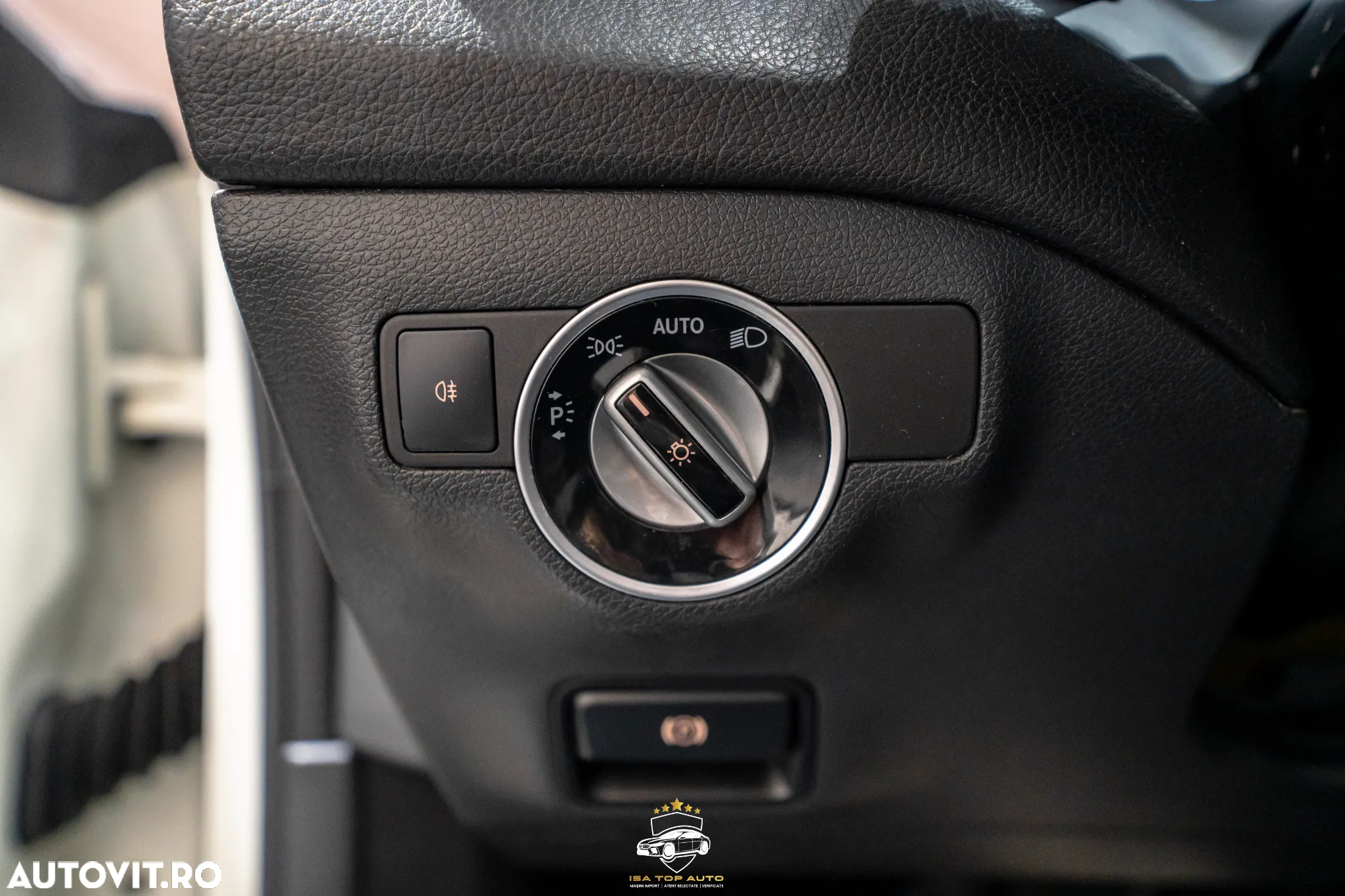 Mercedes-Benz CLA 200 d 7G-DCT - 10