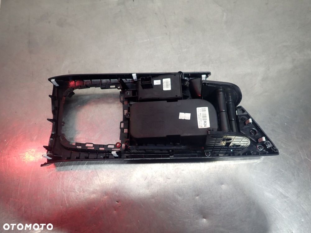 OSŁONA TUNELU HYUNDAI i40 I CW 1.7 - 4