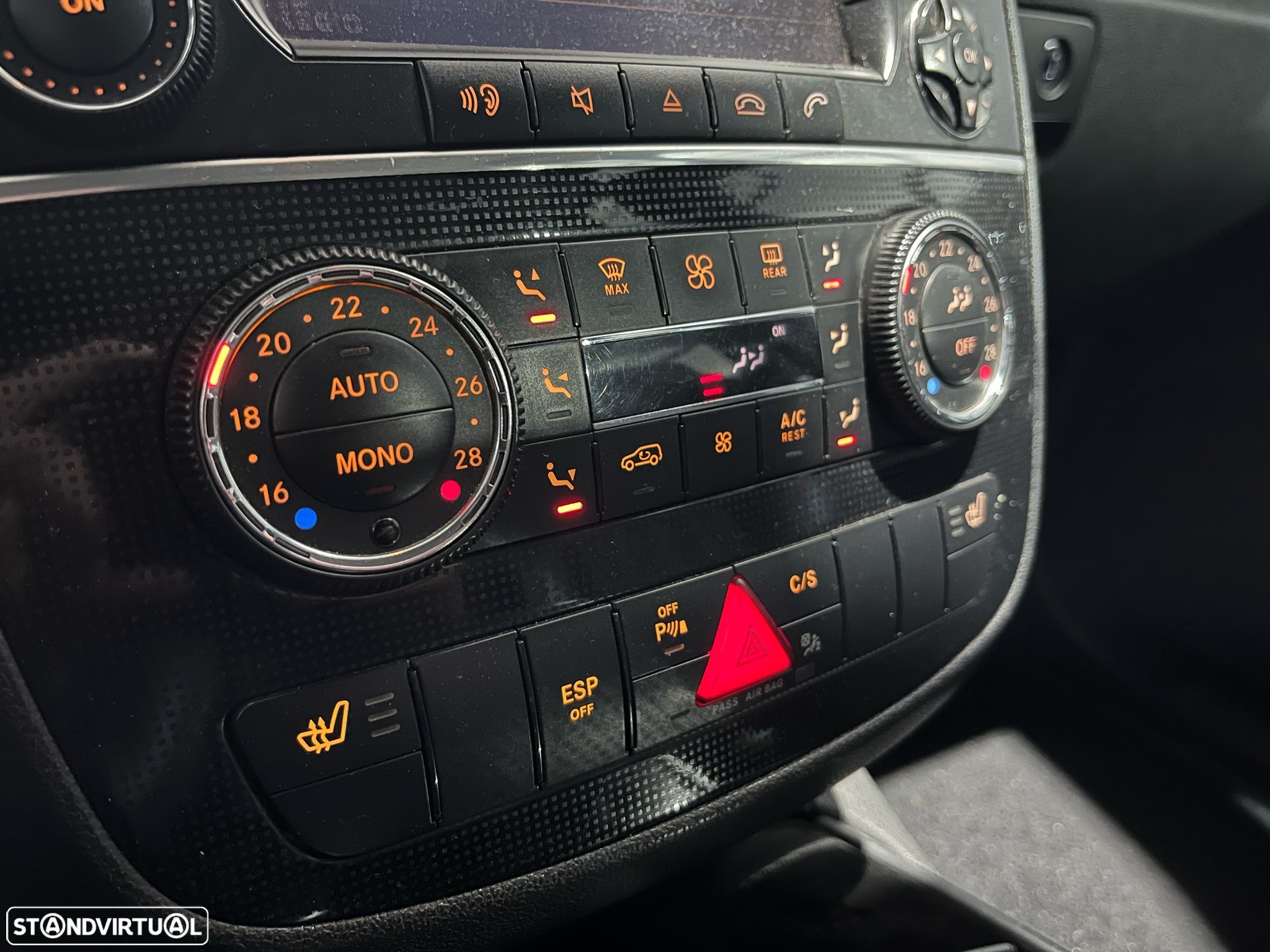 Mercedes-Benz R 320 CDi 4-Matic Longo - 20