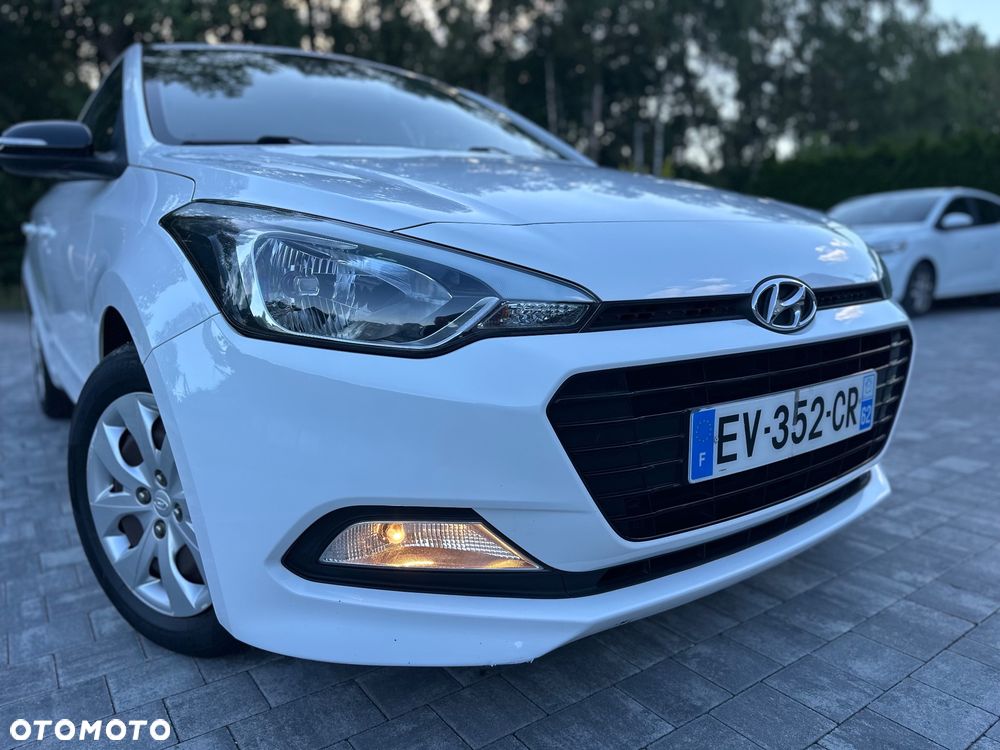 Hyundai i20 - 3
