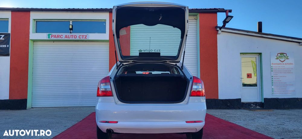 Skoda Octavia 1.6 TDI DPF Active - 14