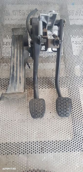 Pedale Pedala Pod Pedalier BMW E46 Volan Stanga - 2