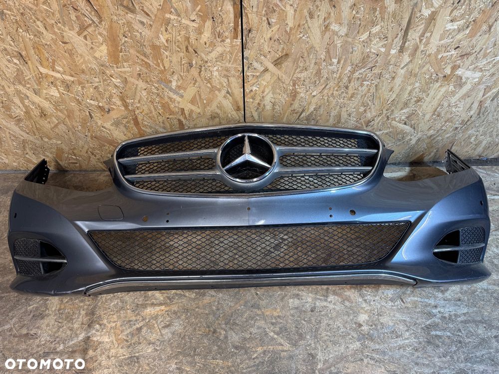 Zderzak przód mercedes e klasa 212 lift Avangarde