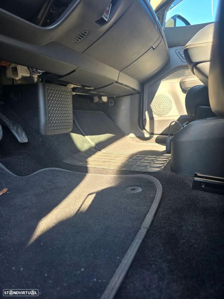 Nissan Ariya 87 kWh Evolve Carr. 22kW - 13