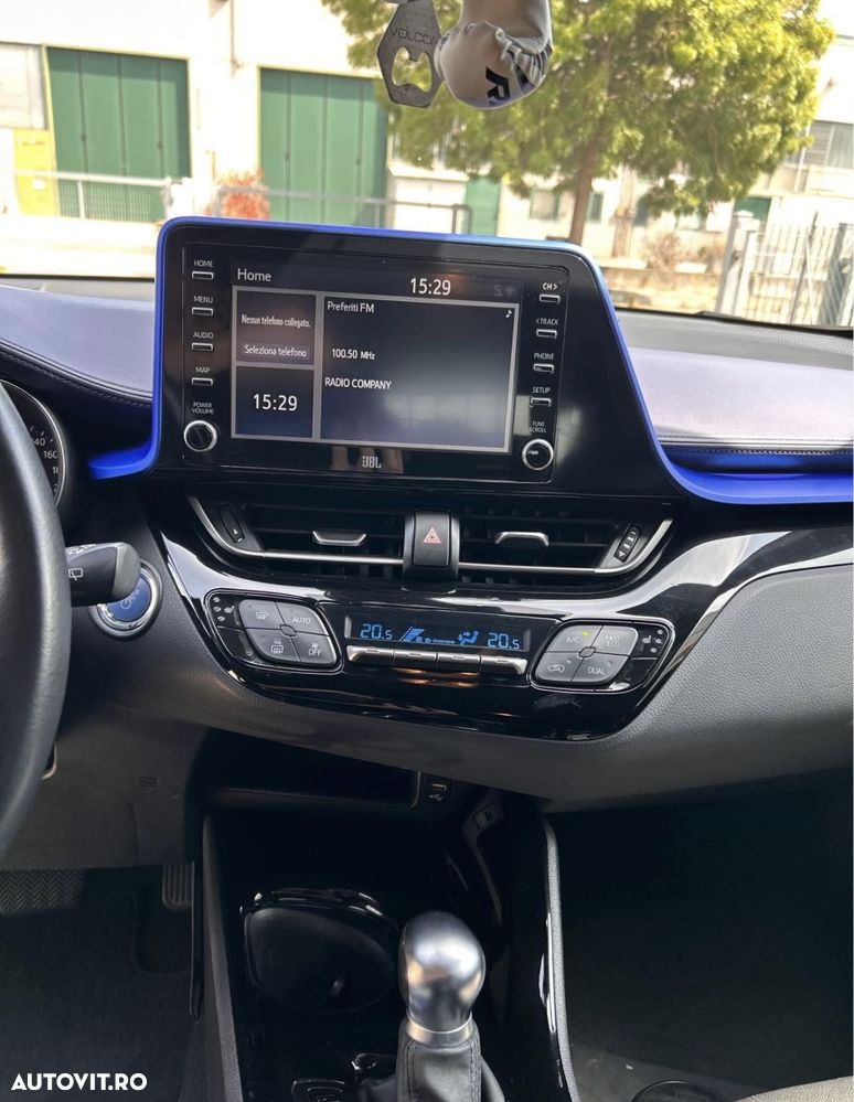 Toyota C-HR - 7