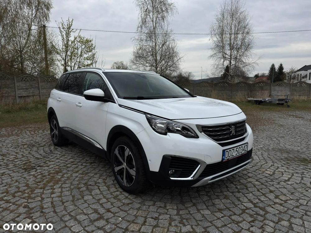 Peugeot 5008 1.2 PureTech Allure S&S EAT8 - 1