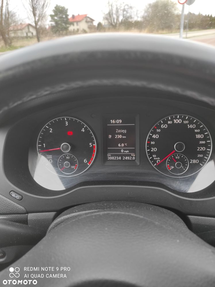 Volkswagen Jetta - 13