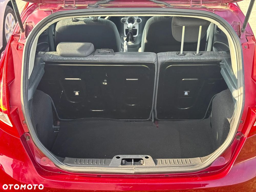 Ford Fiesta 1.4 Champions Edition - 21