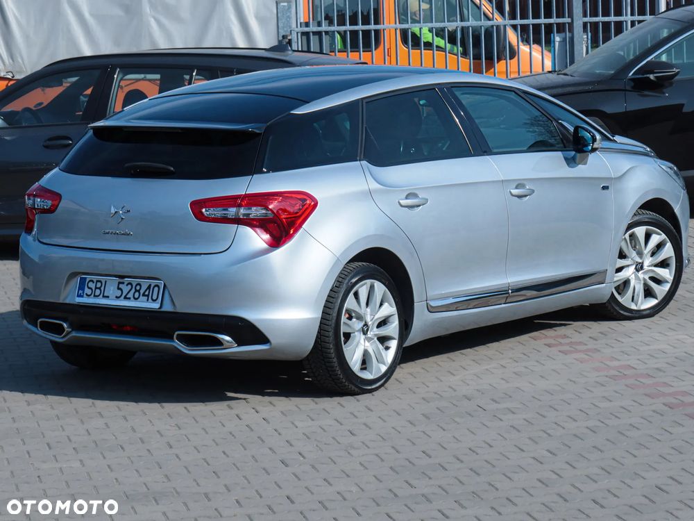 Citroën DS5 2.0 HDi Hybrid4 SportChic MCP - 5