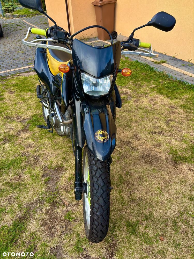 Suzuki DR - 4