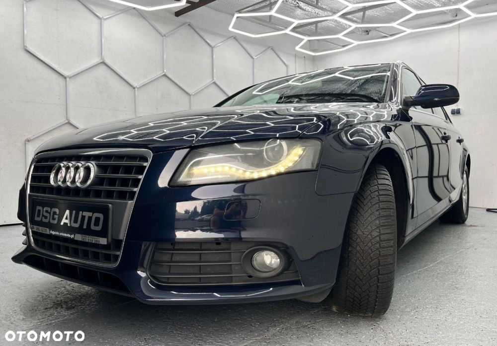 Audi A4 Avant - 22