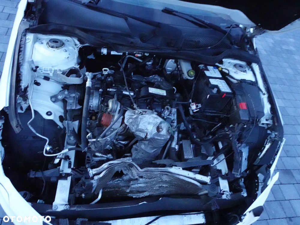 Mercedes-Benz CLA 200 Edition 1 - 8