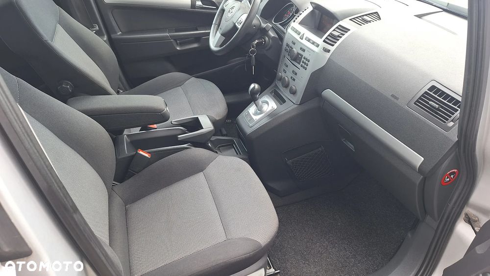 Opel Zafira 1.8 Easytronic Family - 12
